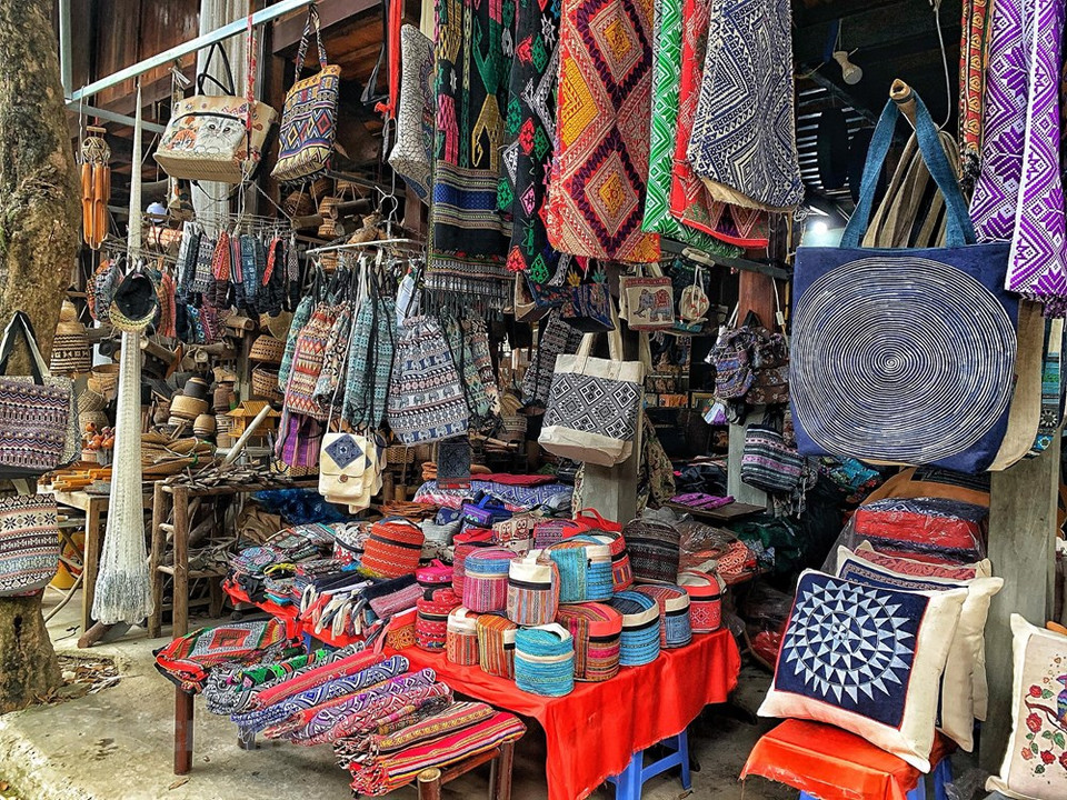 Productos de brocados (Foto: Vietnam+)