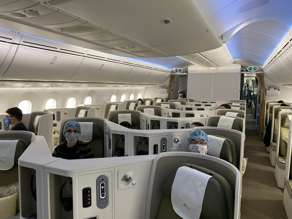 Los pasajeros deben usar mascarillas durante el vuelo (Foto: cortesía de Vietnam Airlines)
