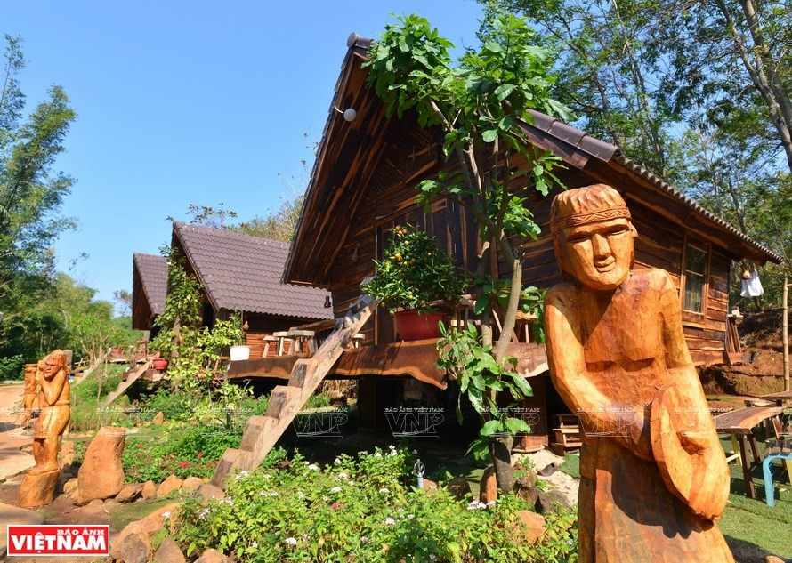 La aldea de Co Thon aún conserva sus características rurales, junto con la belleza natural (Foto: VNA)