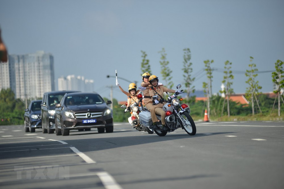 El equipo servirá para acompañar a las delegaciones de alto nivel en los importantes eventos de Ciudad Ho Chi Minh en el futuro.