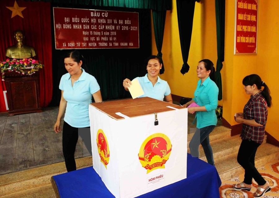 Residentes en la comuna Song Tu Tay