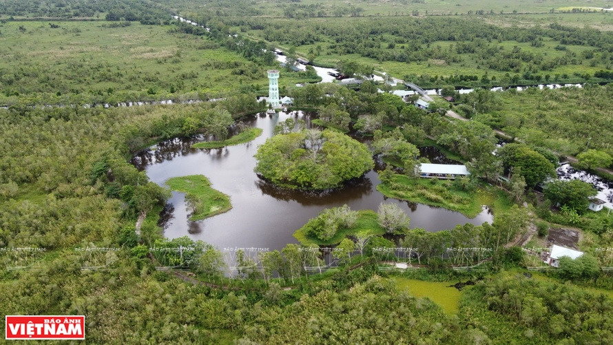 El lago Hoa Mai es un lugar inevitable cuando se visita el Parque Nacional U Minh Thuong (Foto: VNA)