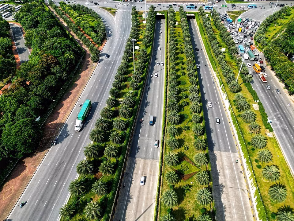 Calles con espacios verdes en Hanoi (Fuente: VNA)