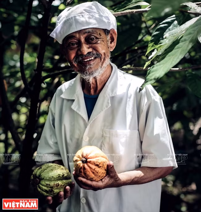 Bui Durassamy siente gran pasión por la creación de chocolate de Vietnam. 