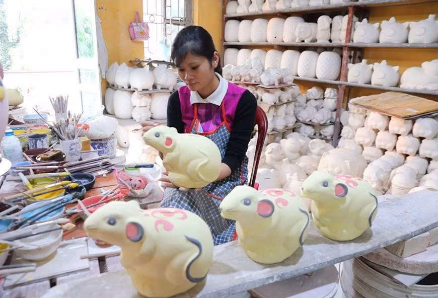 Artículos de cerámica para el año de la rata (Fuente: VNA)