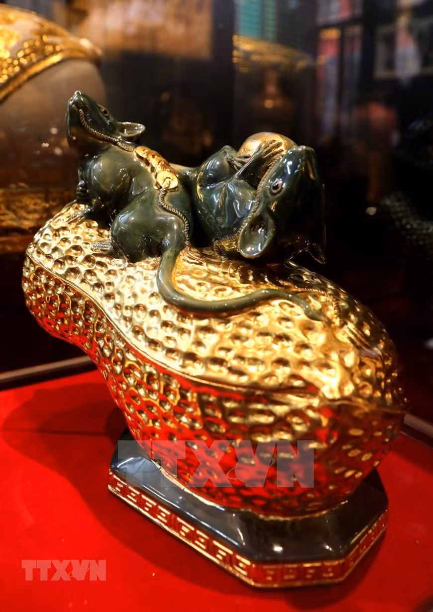 Artículos de cerámica para el año de la rata (Fuente: VNA)