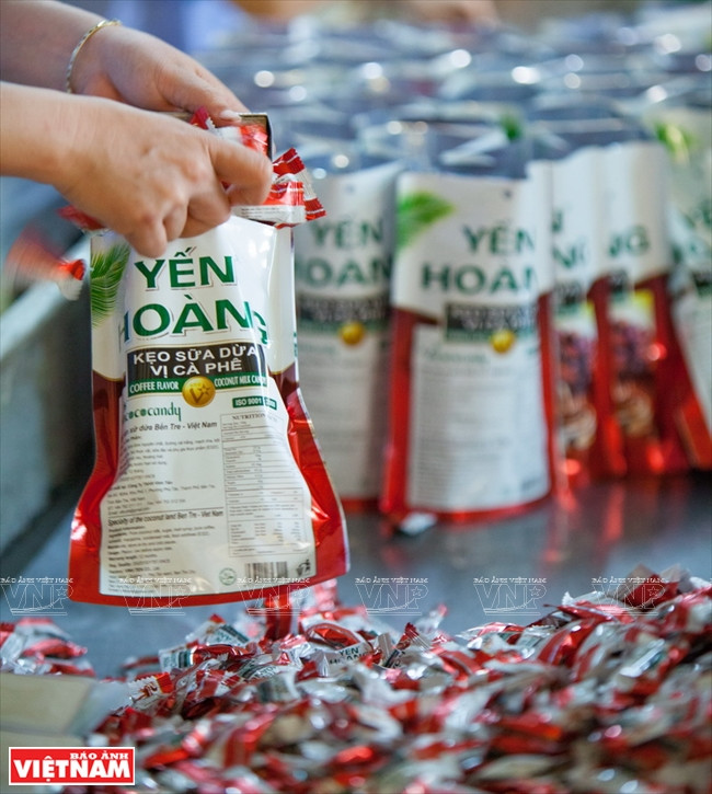  Caramelos Yen Hoang. 