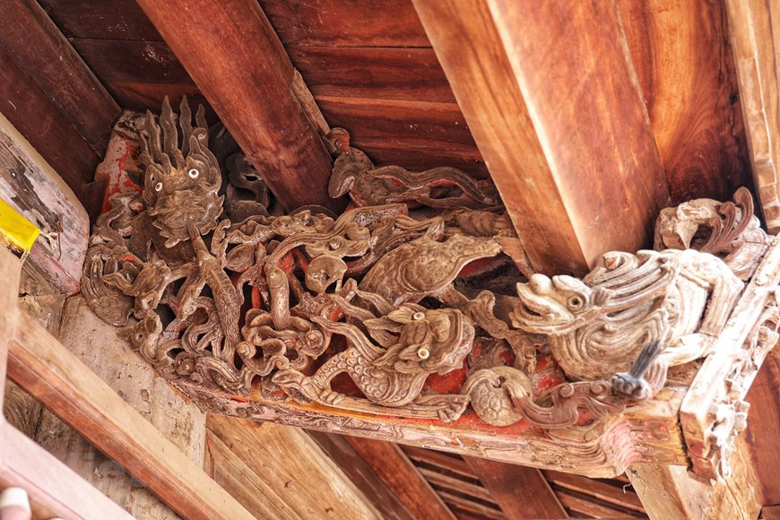 El dragón, el tigre, los peces, pájaros, flores y nubes son los principales motivos decorativos de los templos en Vietnam. (Foto: VNA)