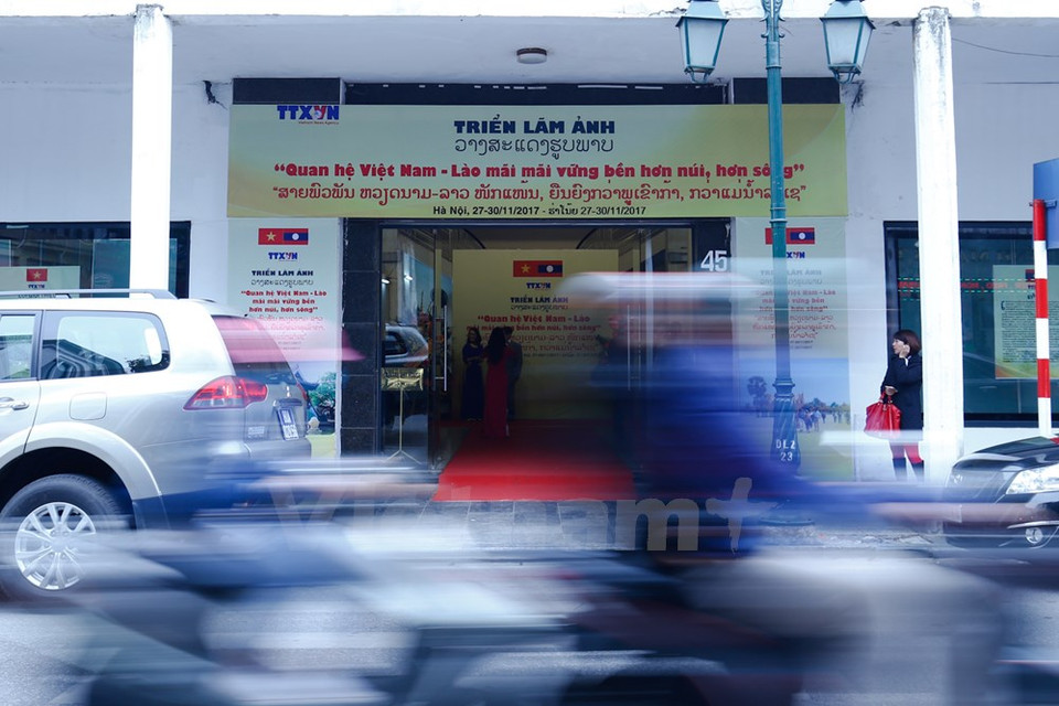 La exposición tiene lugar en el número 45 de la calle Trang Tien, Hanoi (Fuente: VNA)