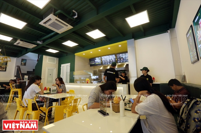 Un espacio de la tienda iBanhmi en 8B, calle de Phan Chu Trinh, Hanoi. (Fuente: VNA)