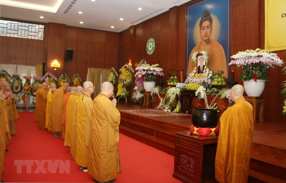 Los actos fúnebres se iniciarán a las 7:30 (hora local) del día 27 de septiembre en la Casa Funeraria Nacional, en la calle Tran Thanh Tong, Hanoi. El encierro tendrá lugar desde las 3:30 (hora local) del mismo día en la tierra natal del Presidente en la comuna de Quang Thien, distrito de Kim Son, provincia de Ninh Binh. (Foto: VNA)