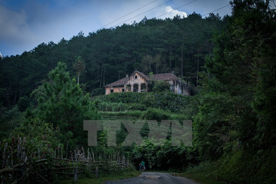 Antiguas villas en la zona turística Phia Oac- Phia Den (Fuente: VNA)