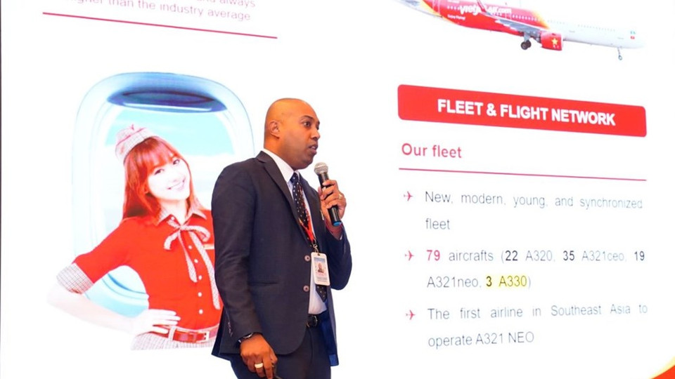 A propósito del programa, Jay Lingeswara, director de comercio de la aerolínea de bajo costo Vietjet Air, declaró que su entidad es la aerolínea con la mayor cantidad de rutas entre Vietnam e India; pues posee 17 rutas directas desde septiembre. Los pasajeros de las cinco ciudades más grandes de la India pueden volar directamente a Da Nang y desde la ciudad tiene la posibilidad de conectarse al complejo de patrimonios culturales en el Centro de Vietnam como la urbe antigua de Hoi An, la ciudadela de Hua y la cueva de Son Doong en la provincia de Quang Binh. Además, se pueden realizar vuelos directos desde Vietnam a Bali (Indonesia), Kuala Lumpur (Malasia), Bangkok (Tailandia) y Singapur. (Fuente:Vietnamplus)