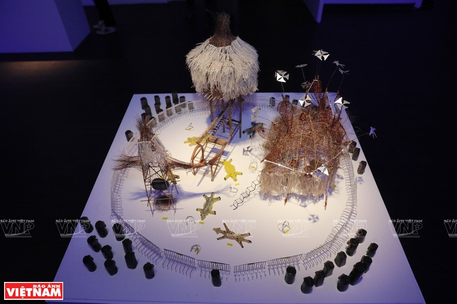 Obra exhibida en el muestrario "Loong Koong" (Foto: VNA)