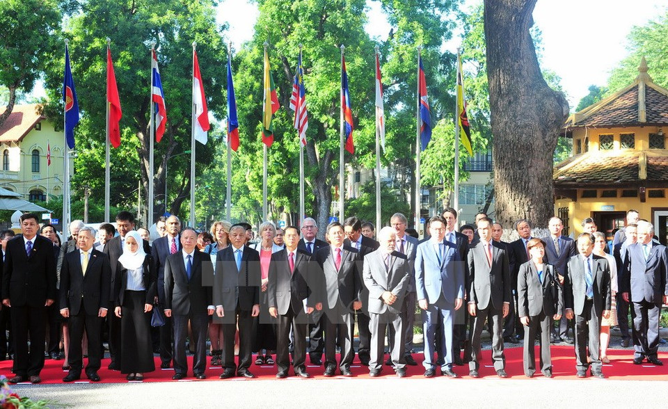 Delegados participantes en la ceremonia (Fuente: VNA)