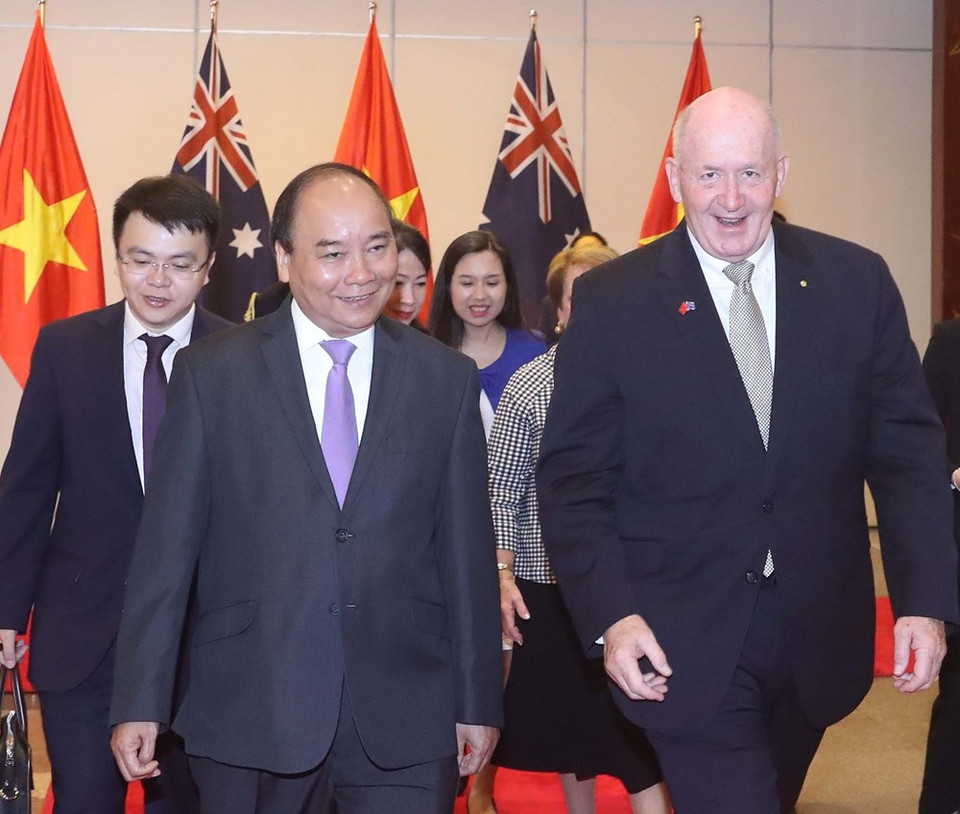 El primer ministro de Vietnam, Nguyen Xuan Phuc, y el gobernador general de Australia Peter Cosgrove (Fuente: VNA)