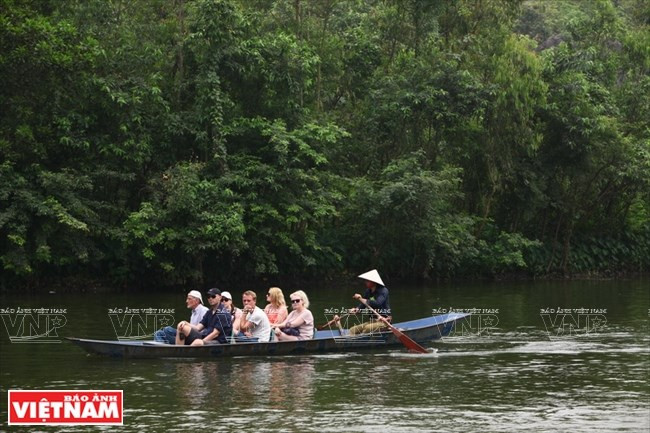 La ruta en canoa dura cerca de una hora (Fuente: VNA)