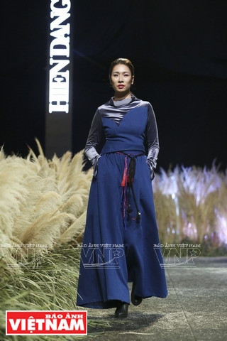  Un diseño en la colección de Hien Dang (Fuente: Revista Vietnam)