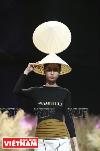 La colección de Chula también combina estilos occidentales y orientales (Fuente: Revista Vietnam)