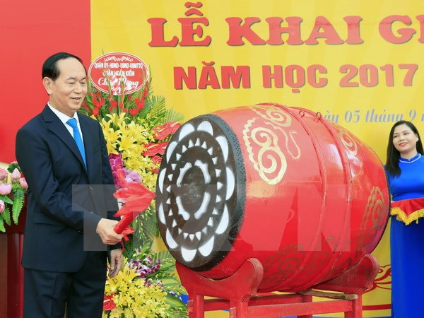 El presidente de Vietnam, Tran Dai Quang, en el acto para dar inicio al nuevo curso escolar. (VNA)