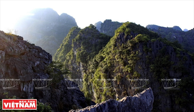 Panorama vista desde la pagoda Bich Dong (Fuente: VNA)