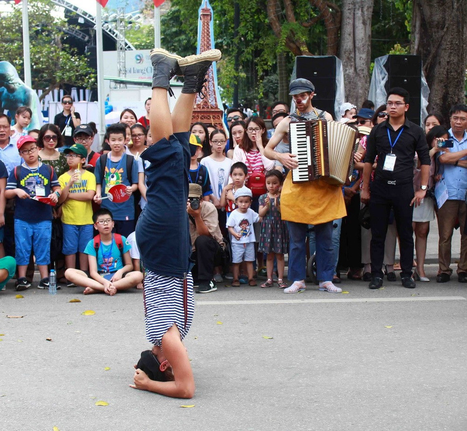 Una actuación artística (Fuente: VNA)