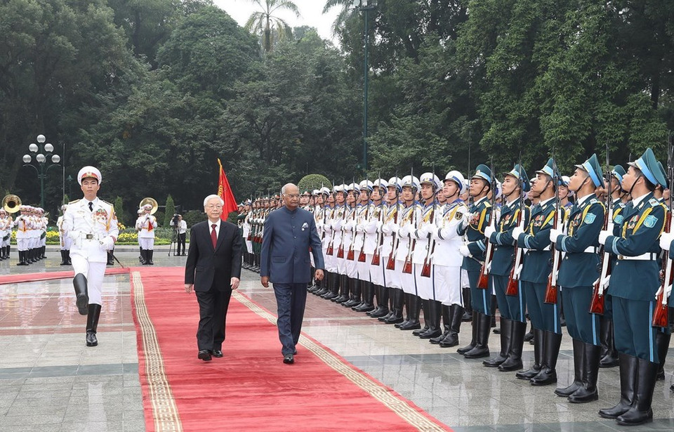 El secretario general del Partido Comunista (PCV) y presidente de Vietnam, Nguyen Phu Trong, recibió al jefe de Estado indio, Ram Nath Kovind (Fuente:VNA)