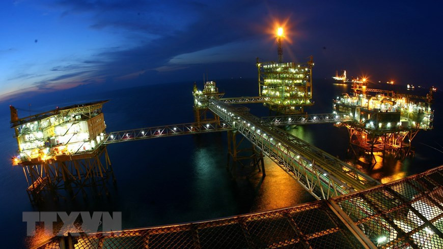 Noche en la plataforma tecnológica central número dos (Fuente: VNA)