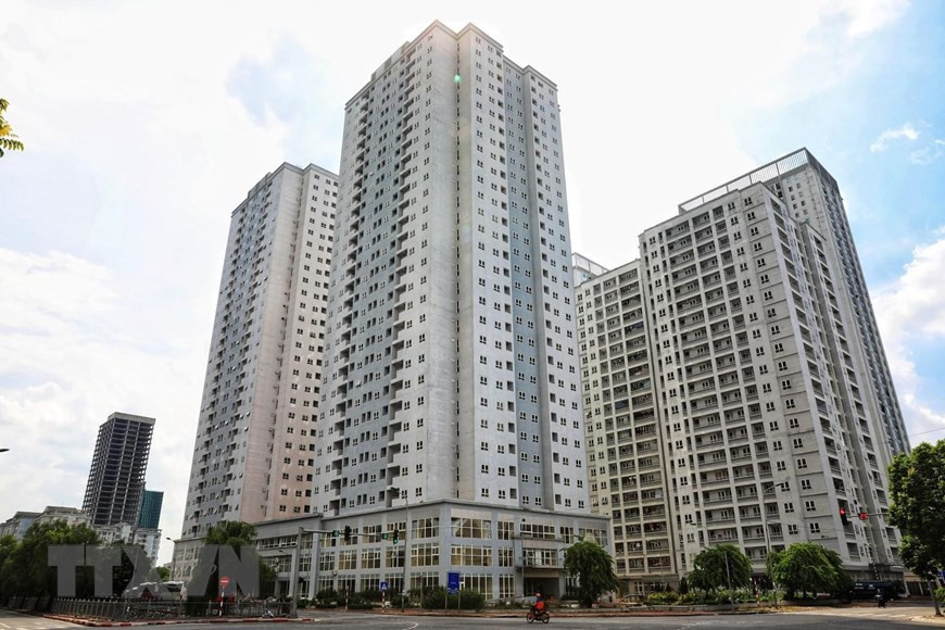 El proyecto de construcción de viviendas 30T1 y 30T2, en el distrito de Cau Giay, fue requisado para funcionar como establecimientos de cuarentena y hospitales de campaña (Fuente: VNA)