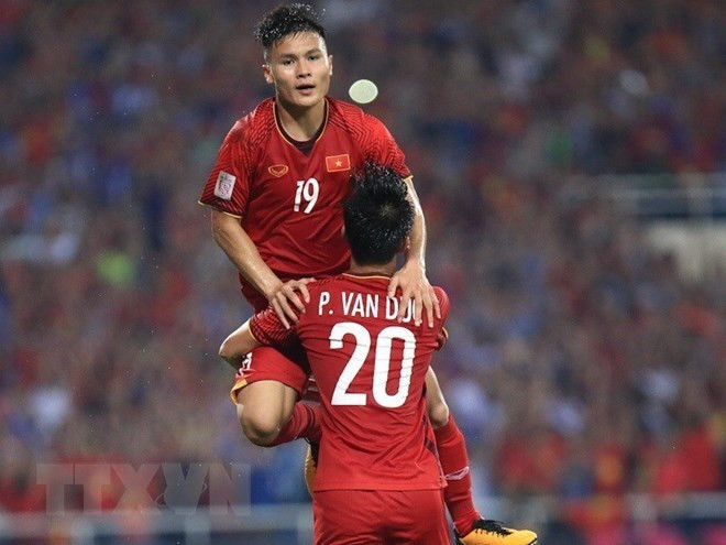 Quang Hai (número 19), autor del gol a los minutos 82 para el equipo vietnamita (Fuente: VNA)