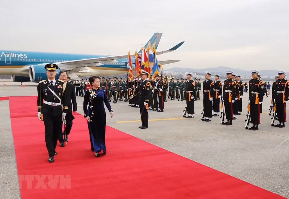 Nguyen Thi Kim Ngan llegó al aeropuerto Seongnam en Seúl (Fuente: VNA)