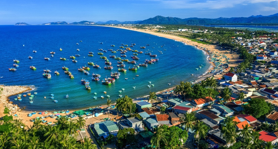 Muelle de pesca Xuan Hai, en la comuna homónima de la ciudad municipal de Song Cau, Phu Yen. (Foto: VNA)