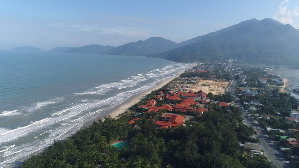La bahía de Lang Co vista desde arriba. (Foto: VNA)