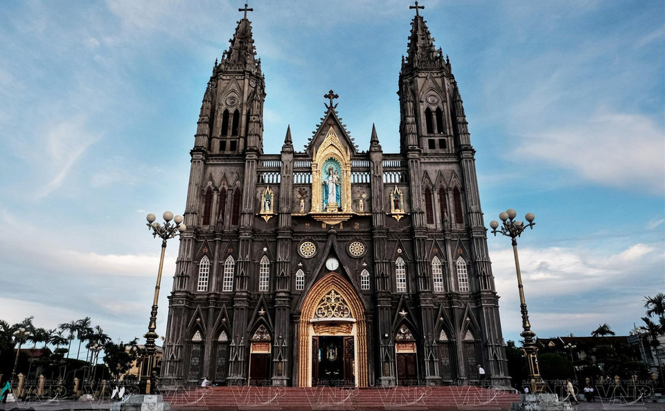 La iglesia de Hung Nghia (Nam Dinh) tiene una arquitectura gótica. (Foto: Revista Vietnam)