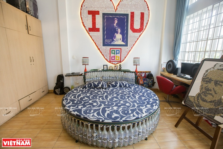 Obras del artista vietnamita Dinh Nguyen Binh (Fuente: VNA)