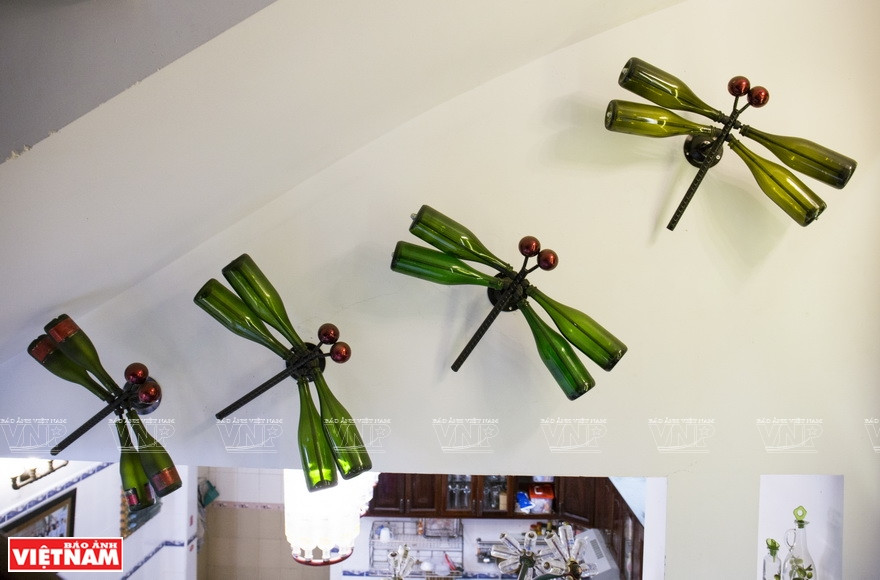 Obras del artista vietnamita Dinh Nguyen Binh (Fuente: VNA)