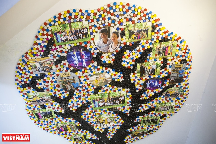 Obras del artista vietnamita Dinh Nguyen Binh (Fuente: VNA)