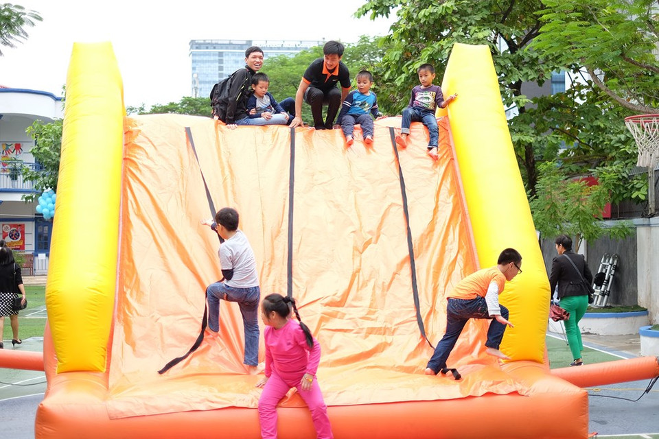 Carrera con obstáculo ayuda a mejorar la salud física y psicológica (Fuente: VNA)