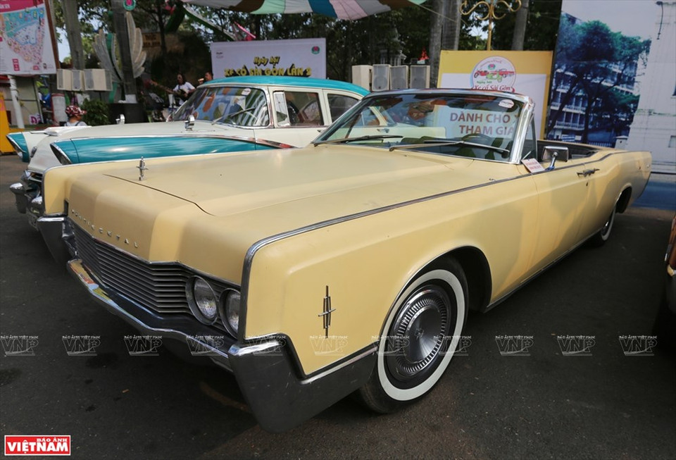 Lincoln Continental 1966 (Fuente: VNA)