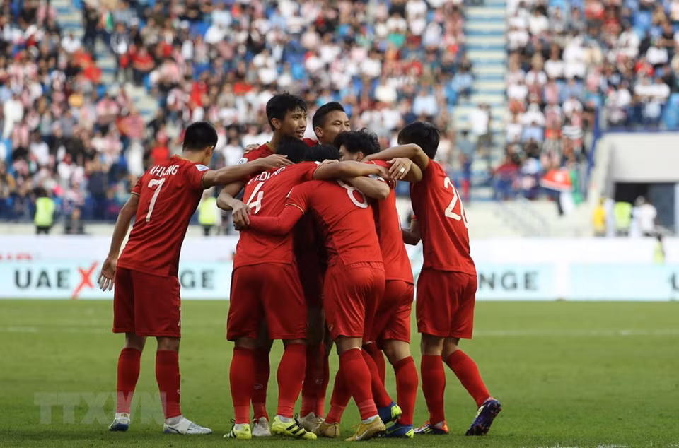 El gol de Cong Phuong es resultado de incansables esfuerzos del equipo vietnamita desde el final del primer tiempo del partido. (Fuentes: AFP/VNA)