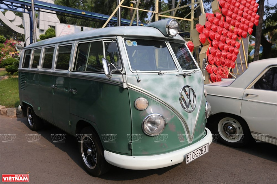 Volkswagen Mini Bus T2 (Fuente: VNA)