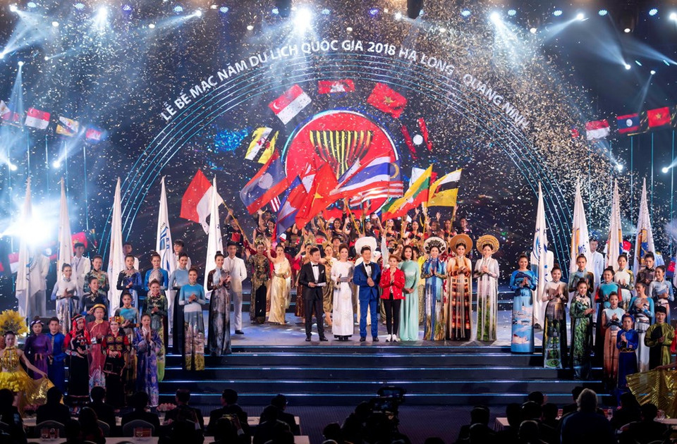 Presentación artística en el Foro de Turismo ASEAN 2019 en Ha Long. (Fuente: VNA)