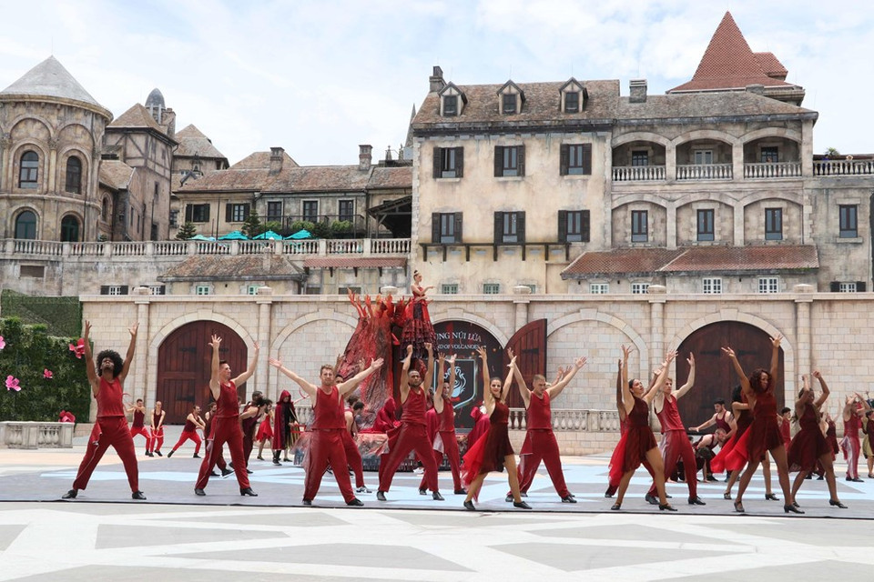 Presentación artística en la Fiesta Danzas del Sol. (Fuente: VNA)