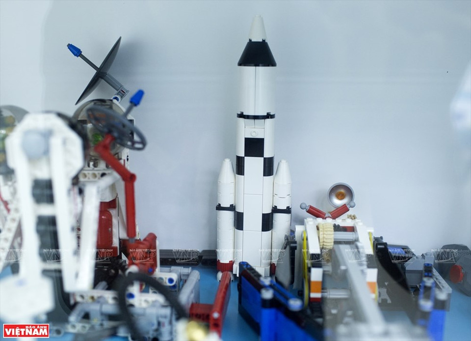 En las clases de STEM, se utilizan equipos y dispositivos modernos. (Foto: VNA)