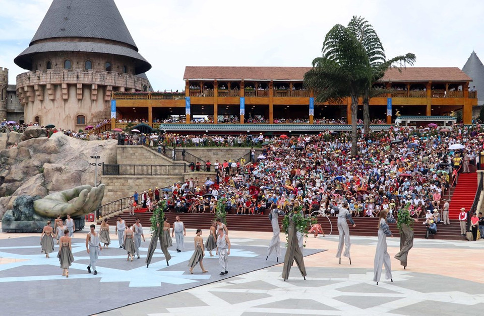 Presentación artística en la Fiesta Danzas del Sol. (Fuente: VNA)