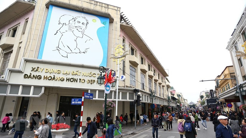 Las calles en el casco antiguo de Hanoi están decoradas para recibir a los huéspedes de la segunda Cumbre entre Estados Unidos y Corea del Norte. (Foto: VNA)