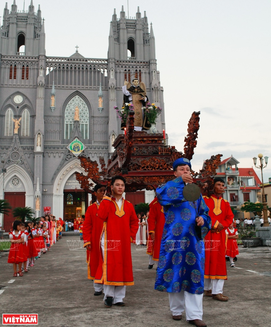 El catolicismo (Đạo Thiên Chúa) fue introducido en Vietnam en el siglo XVI por misioneros europeos. (Fuente: VNA)