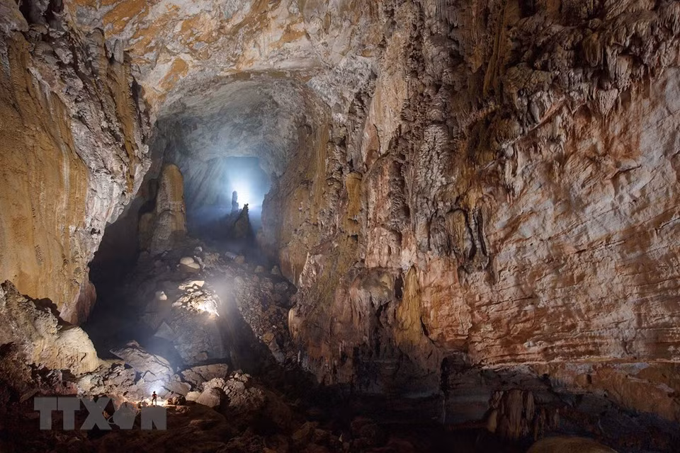 Científicos estiman que la caverna Son Doong se formó hace unos dos-cinco millones de años.