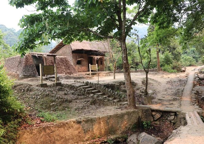 A casi 30 kilómetros de la ciudad de Dien Bien Phu, el complejo homónimo se ubica en la aldea Muong Thanh. (Foto: VNA)