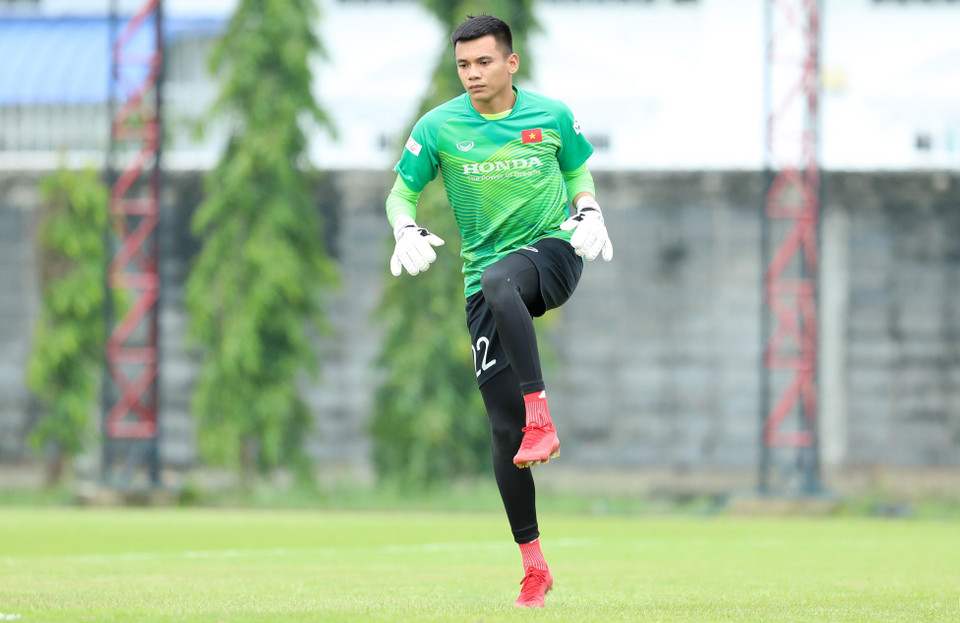 La selección vietnamita se entrenó en el estadio Muangthong, en Bangkok, ante el partido contra su rival tailandés, el jueves próximo. (Fuente: VNA)